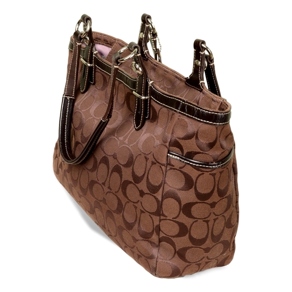 Coach Signature Shoulder Bag - Picture 5 of 8